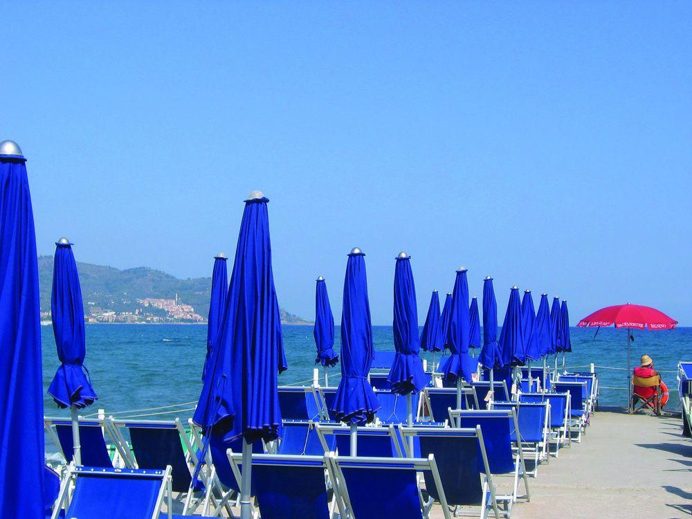 Hotel Moresco Diano Marina Ngoại thất bức ảnh