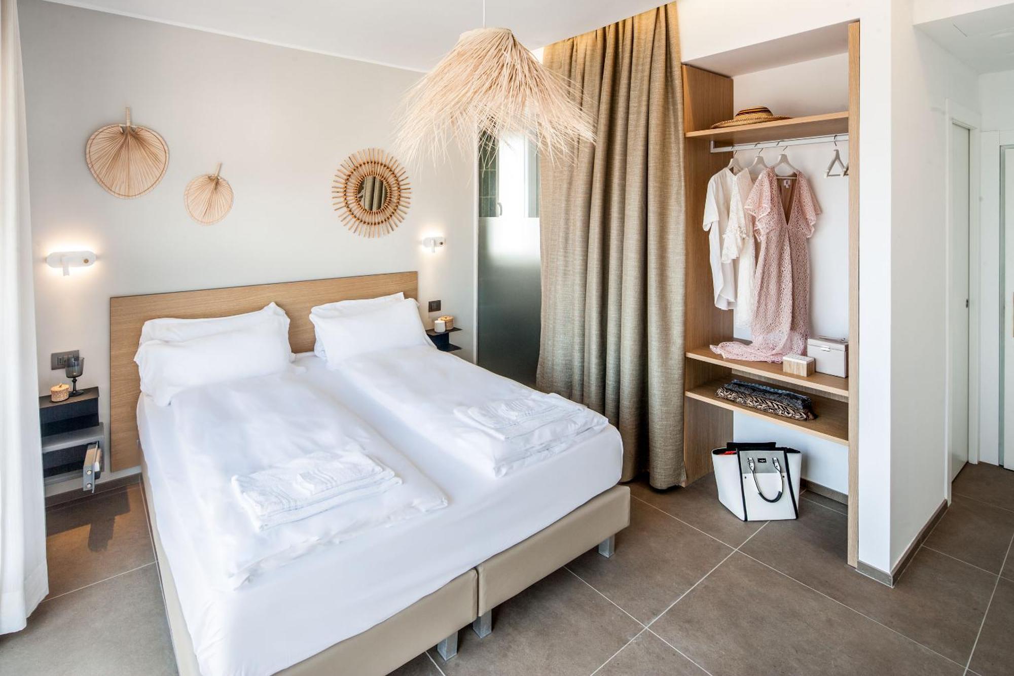 Hotel Moresco Diano Marina Ngoại thất bức ảnh